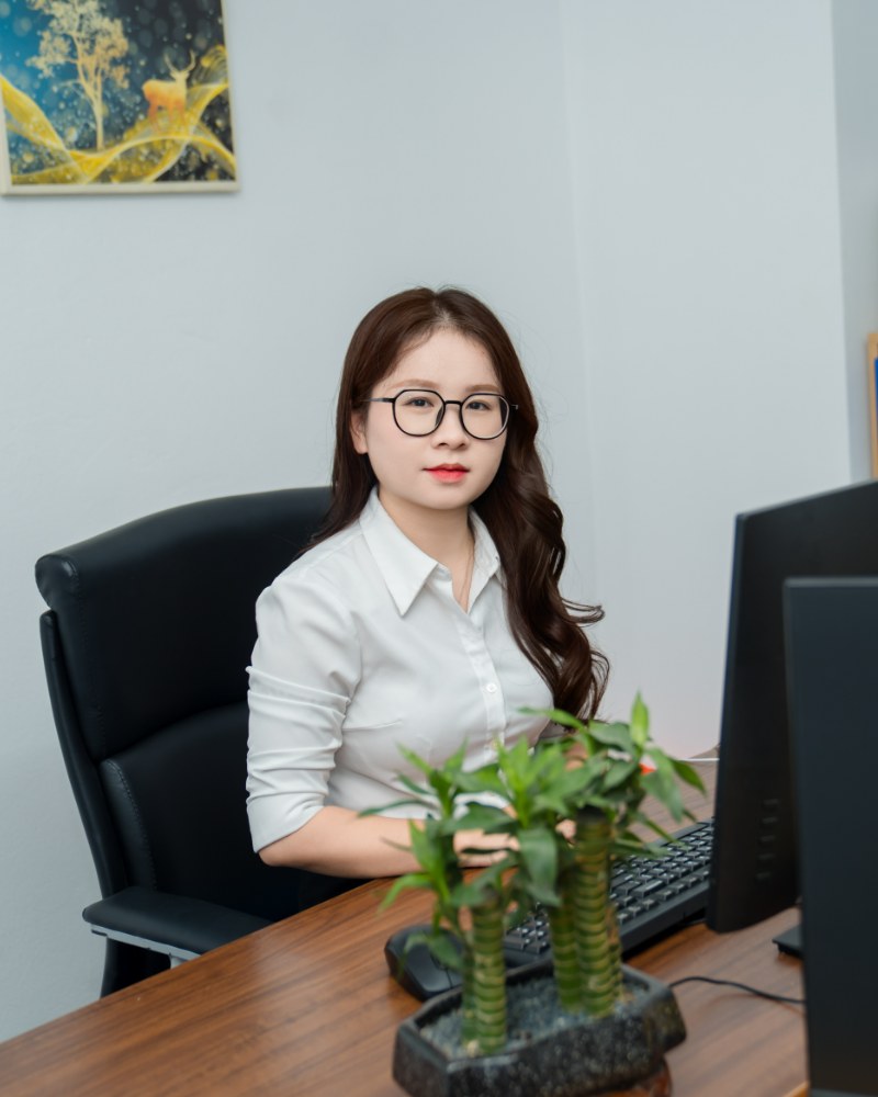 Ảnh chân dung Phạm Thị Lan Anh